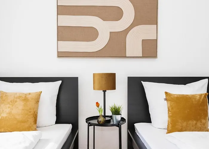 Kurzzeitglueck 24h Self Check-in E01 *